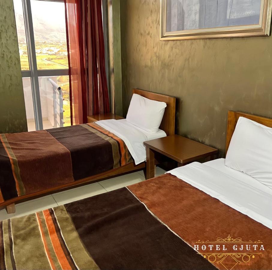 Hotel Gjuta Farke e Madhe Exterior foto